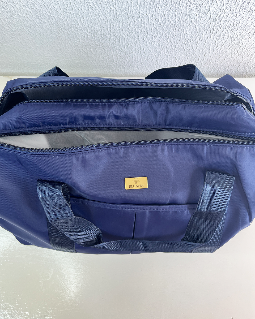 TRAVEL BAG